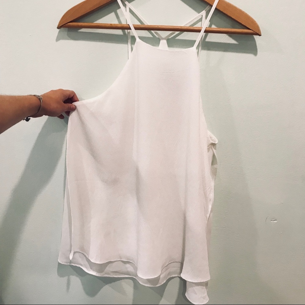 Boutique Razorback Tank - Picture 2 of 3